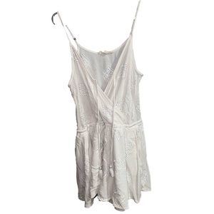 *Love stitch- white romper